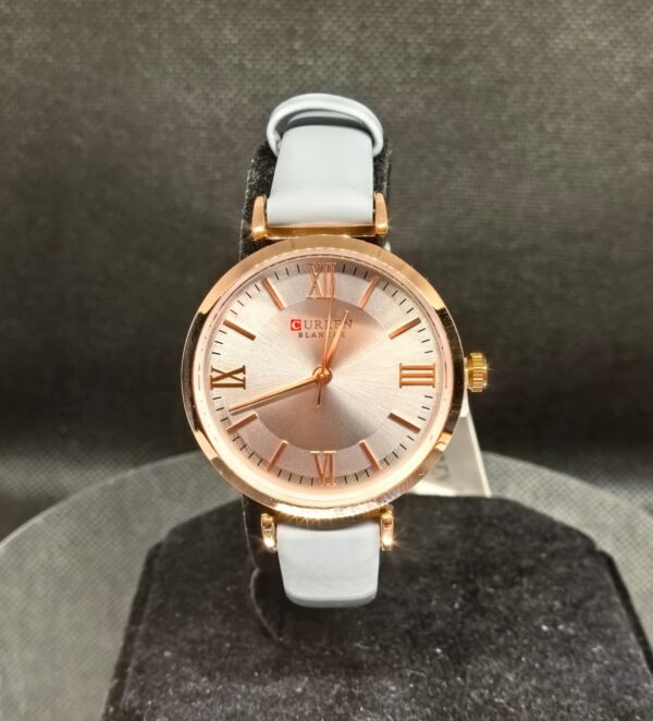 Reloj Mujer Curren Cuero Color Gris