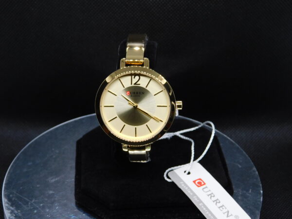 Reloj Mujer Curren Acero Inoxidable Dorado