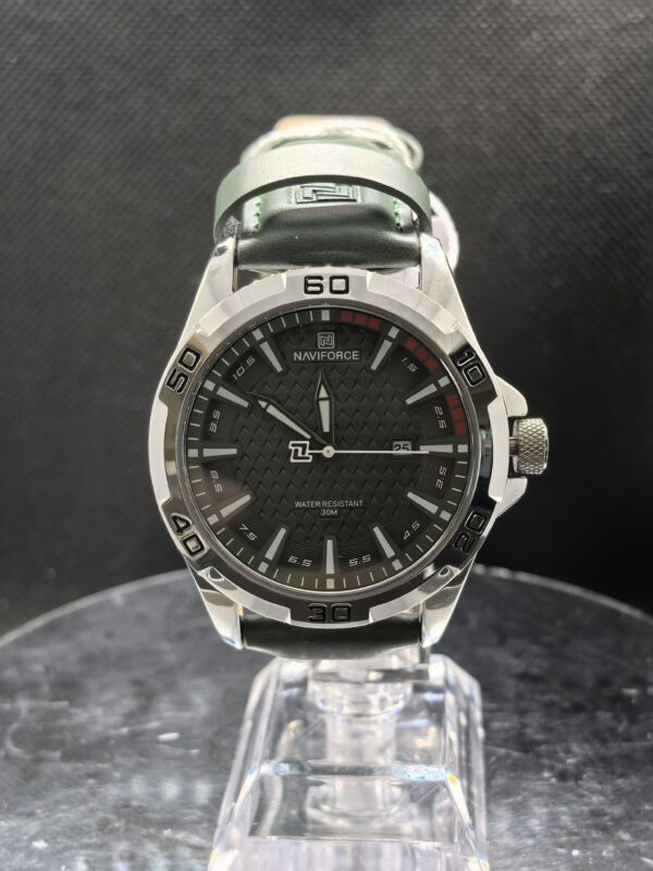 Reloj NaviForce Cuero Verde