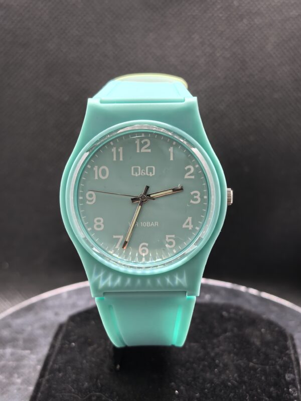 Reloj Unisex Q&Q Silicona Color Verde Agua