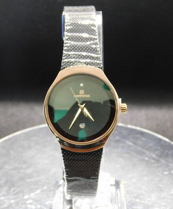 Reloj Mujer Malla Negra NaviForce