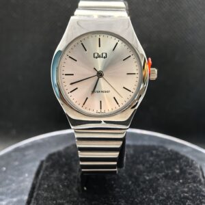Reloj Acero Inoxidable mujer Q&Q Gris