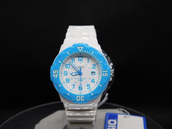 Reloj Casio LRW-200H-2BV